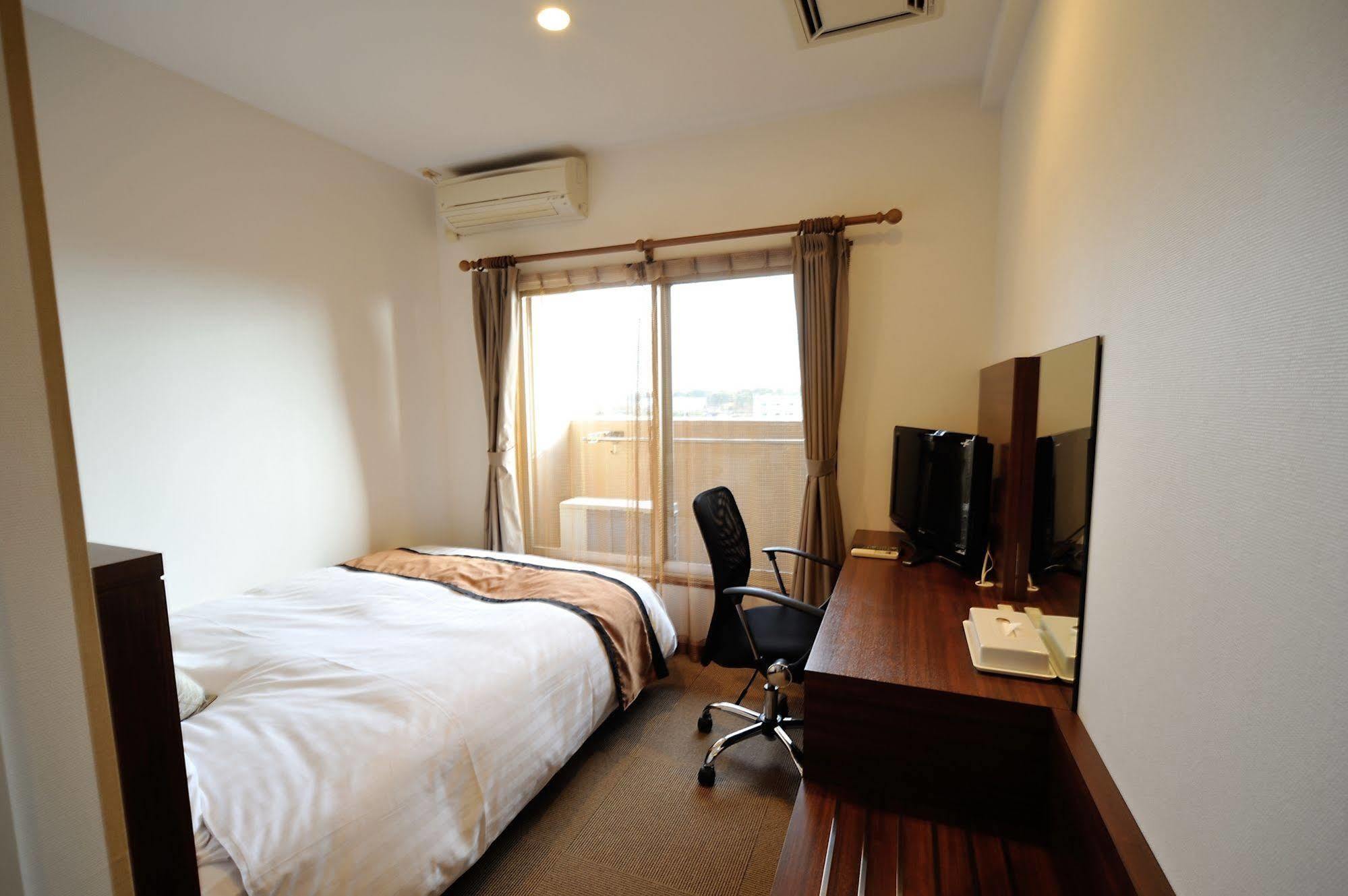 Business Inn Umesaki - Vacation Stay 63382V Nagasu Екстер'єр фото