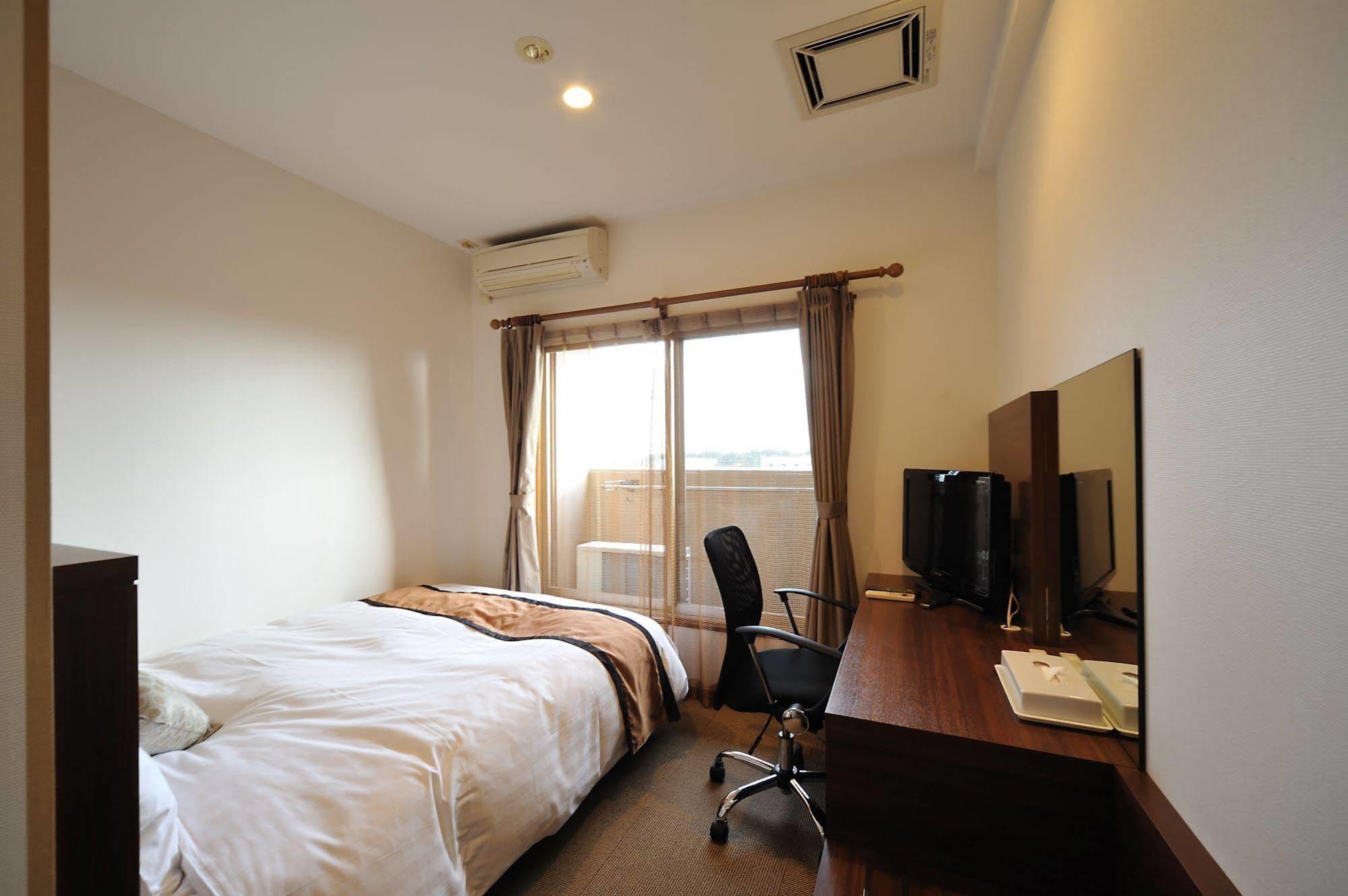 Business Inn Umesaki - Vacation Stay 63382V Nagasu Екстер'єр фото
